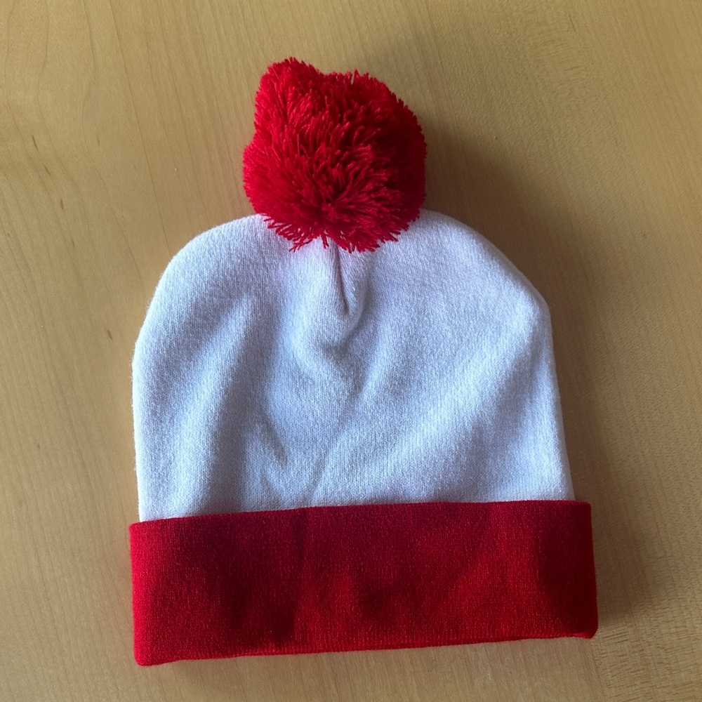 Where’s Waldo hat in perfect condition